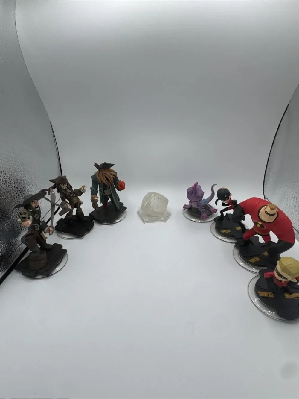 Disney Infinity Figures Lot Incredibles Pirates of the Caribbean Randall 1.0